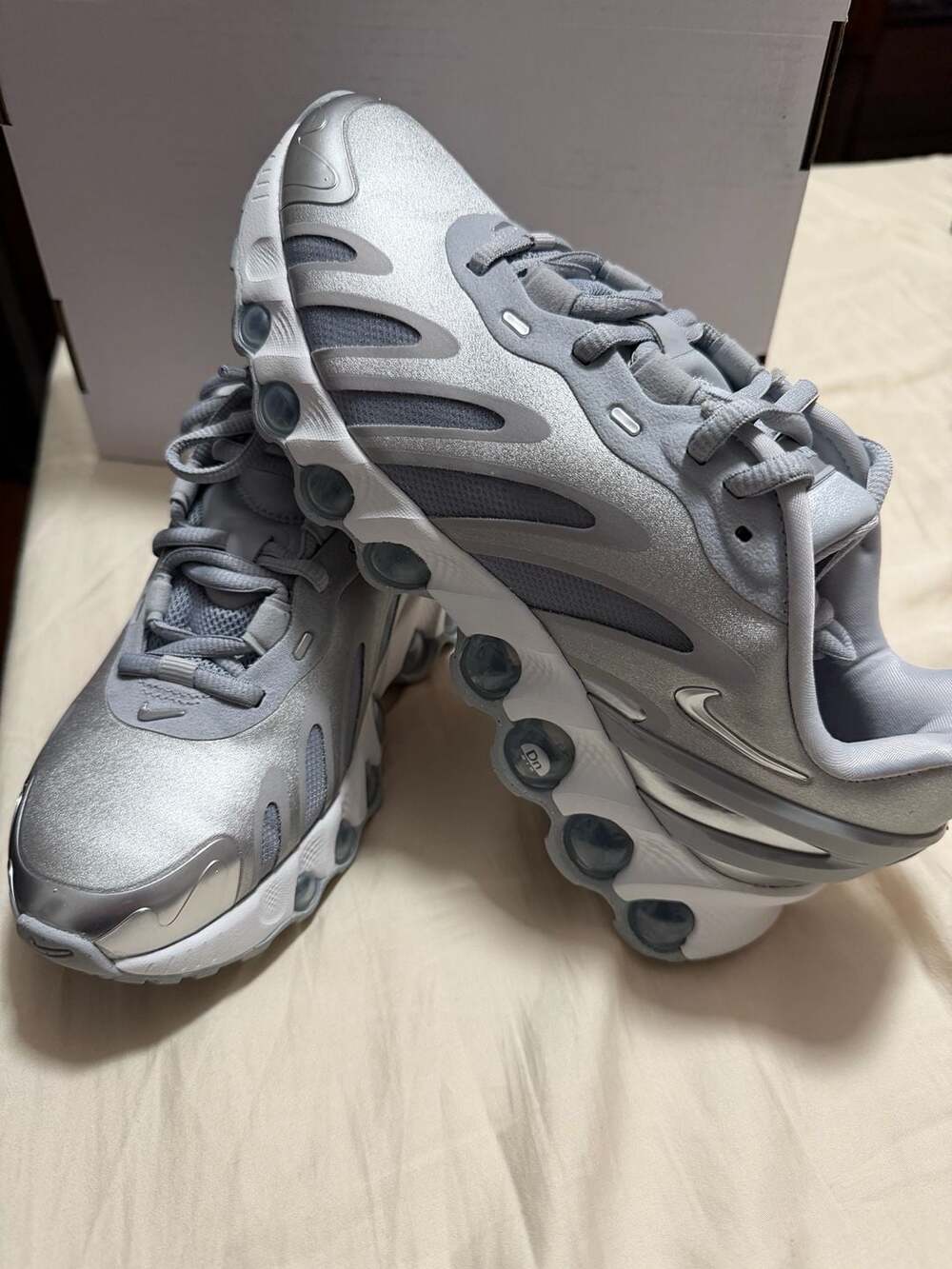 Nike Air Max Dn8 Women's Breathable Foam Shoes - Sail,